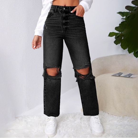 Black Denim Mom Jeans - Picture 1 of 2
